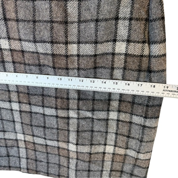 L.L. Bean Wool Skirt Women's Size 8 Reg - Picture 5 of 6